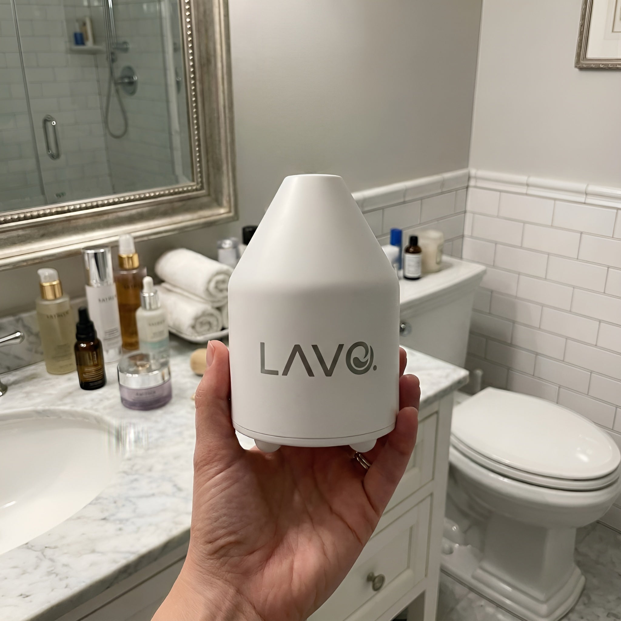 Automatic Toilet Cleaner™ (System + Refills)